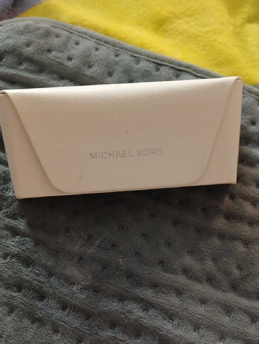 Michael Kors Cream Textured Eyewear Case